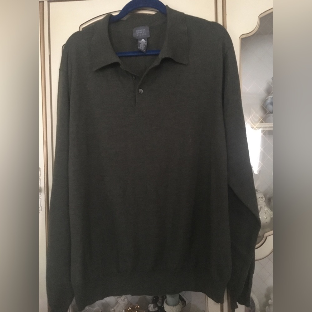 Mercer Street Studio mens long sleeve 3 button sweater size XL. C:19